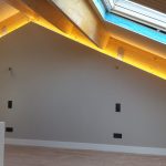 Adaptación de canalización e iluminación en techos con vigas vistas